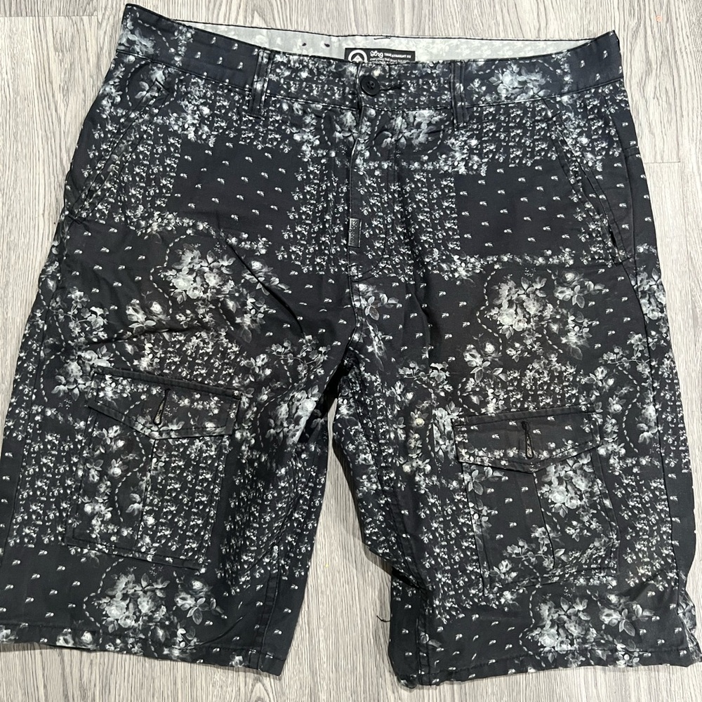 Mens LRG (Lifted Research Group) Shorts